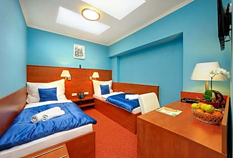 Economy Twin Room