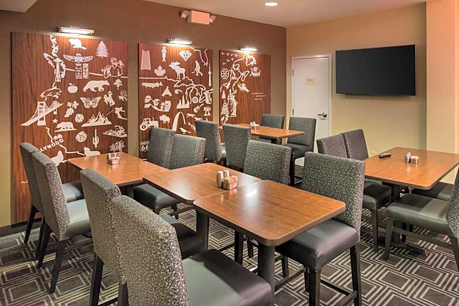 TownePlace Suites by Marriott Thousand Oaks Ventura County