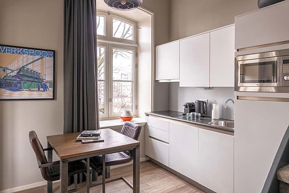 YAYS Amsterdam Maritime by Numa