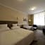 Hotel Embassy