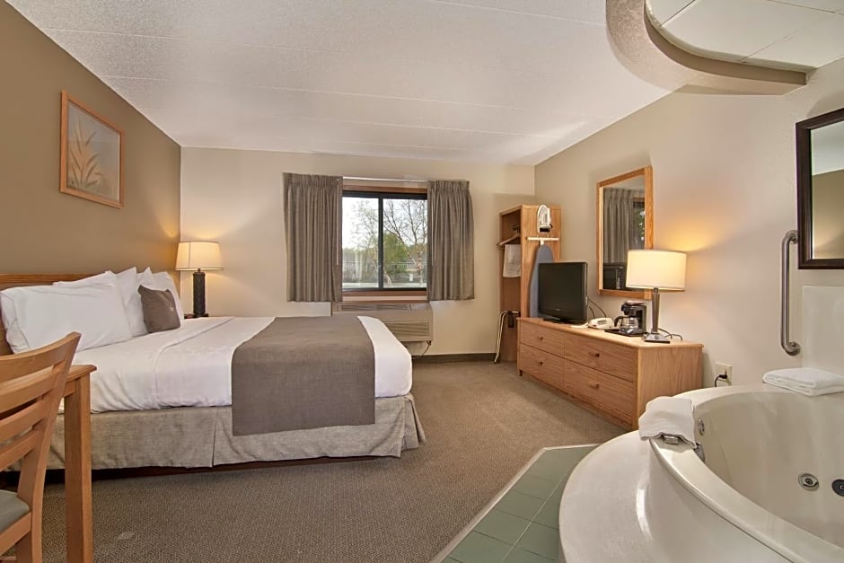 Boarders Inn & Suites by Cobblestone Hotels - Faribault