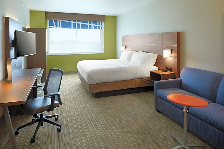 Holiday Inn Express and Suites Cincinnati North Liberty Way By IHG