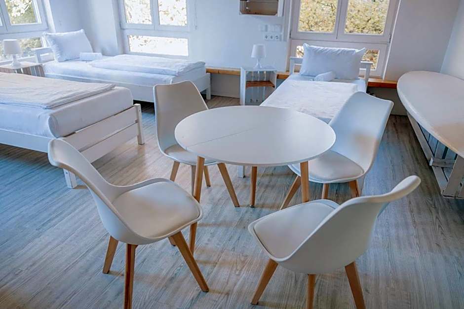 mybrand boardinghouse Volksdorf Self Check-in -free parking