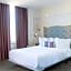 The Kelly Birmingham, Tapestry Collection By Hilton