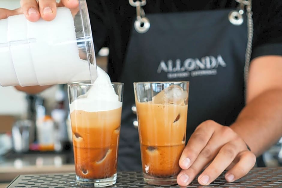 Allonda Seafront Experience