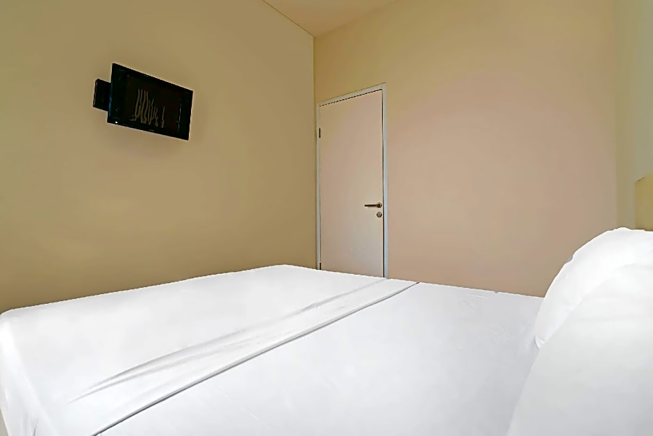 OYO Life 92720 Mekarwangi Guest House