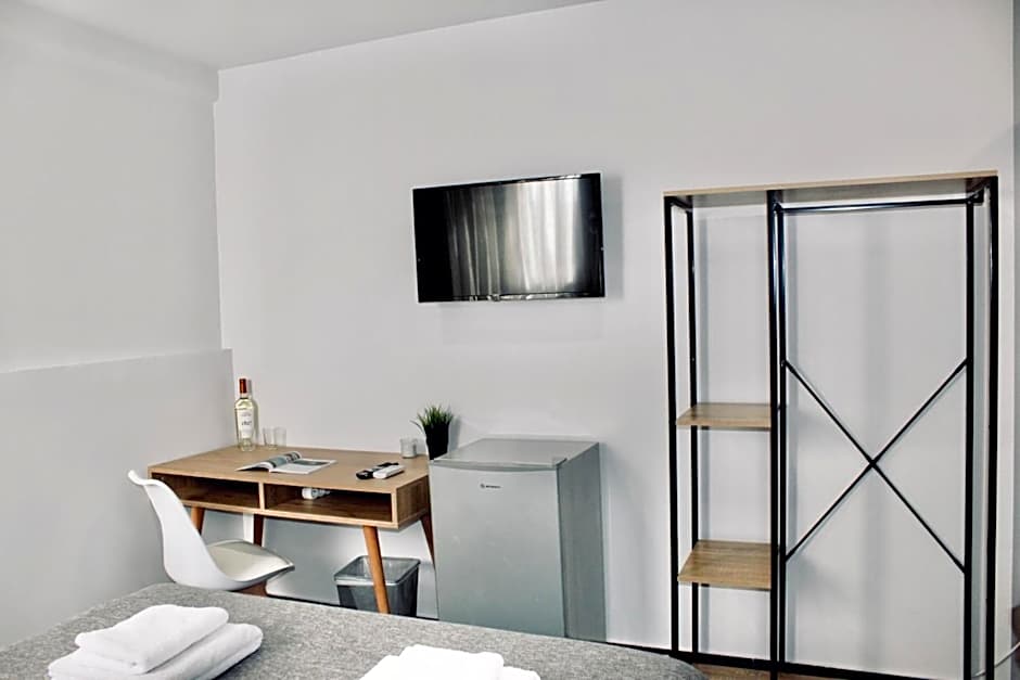 Navitas House Athens – Athens, NY
