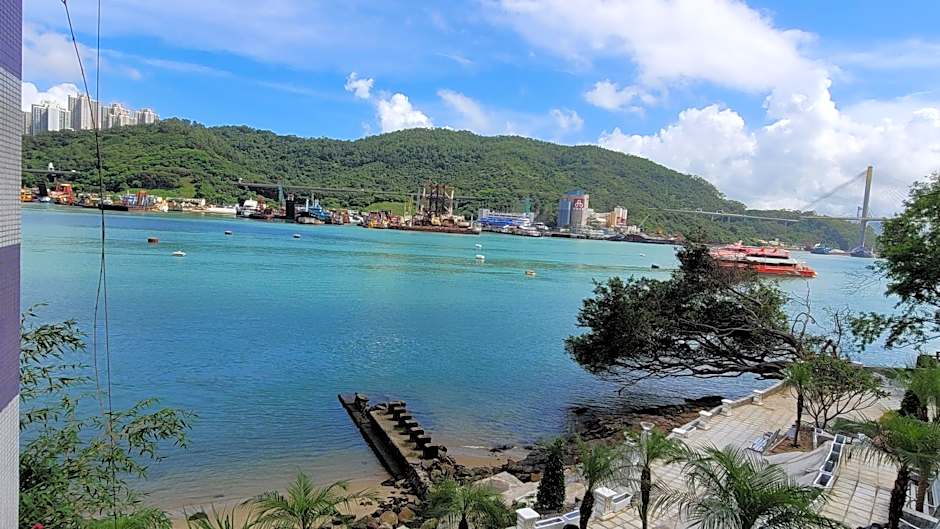 Grand Bay View Hotel & Resort