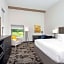 LaQuinta Suites by Wyndham South Bend Notre Dame Area