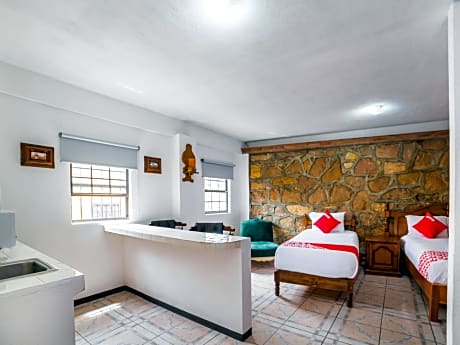 Studio Apartment