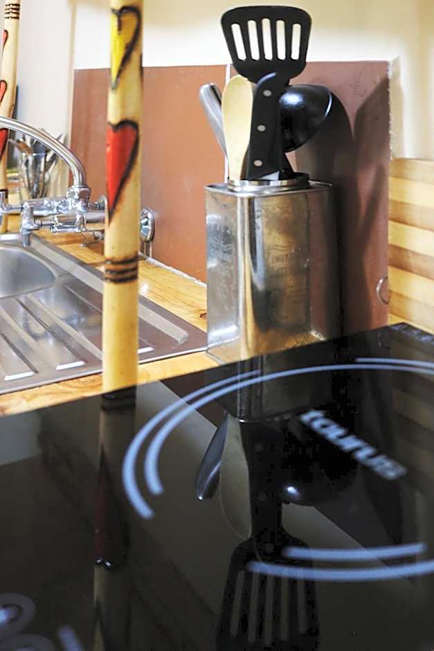 Away with the Fairies Nature Lodge and Backpackers