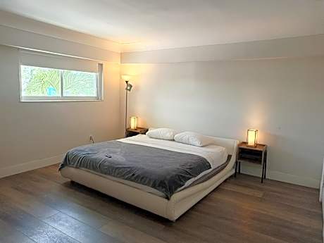 Deluxe King Studio