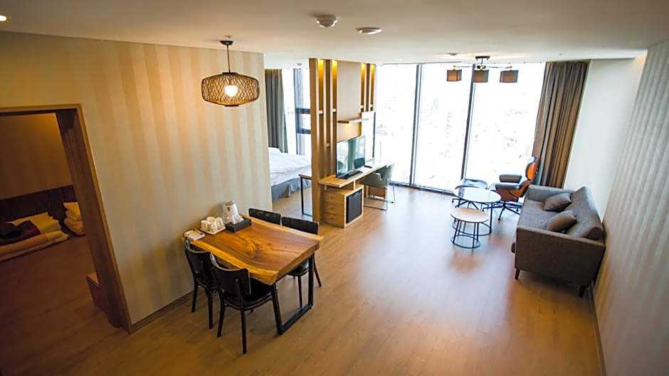 J Square Hotel and Wedding