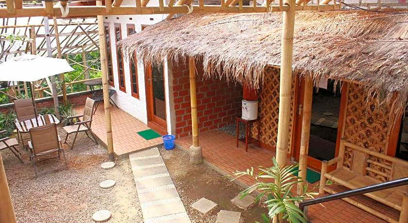 Bantal Guling Villa Lembang