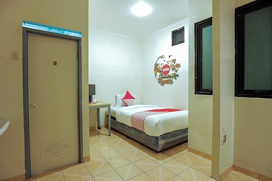 OYO 196 Horizone Residence