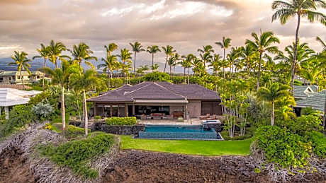 Mauna Lani Luxury Vacation Villas - CoralTree Residence Collection