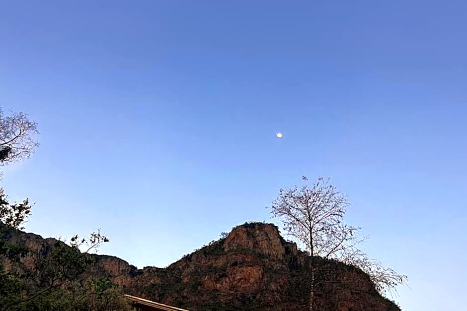 Cabanas da Mata - Cabana Candeia - Casa Branca/MG