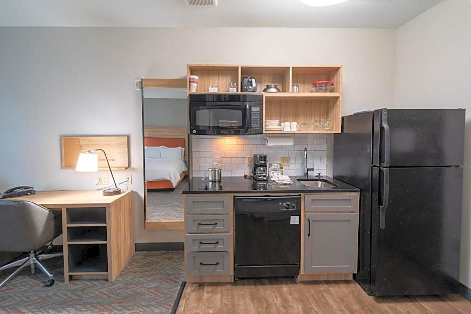 Candlewood Suites Deer Park By IHG