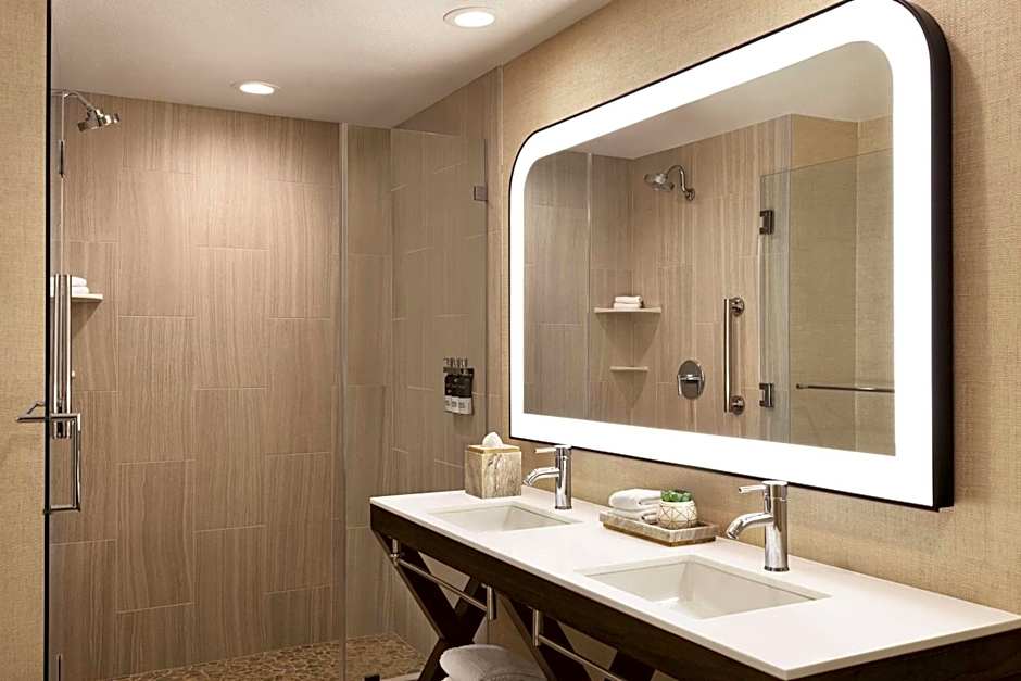 Zachari Dunes on Mandalay Beach, Curio Collection by Hilton
