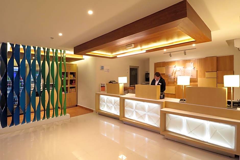 Holiday Inn Express Piedras Negras By IHG