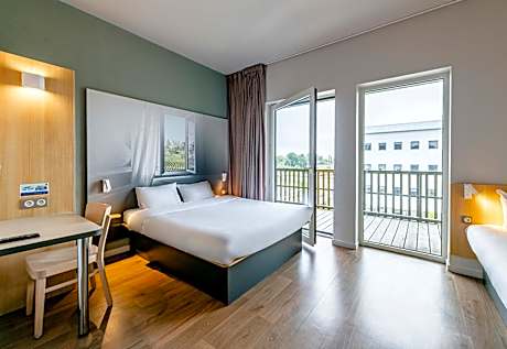Triple Room - Disability Access