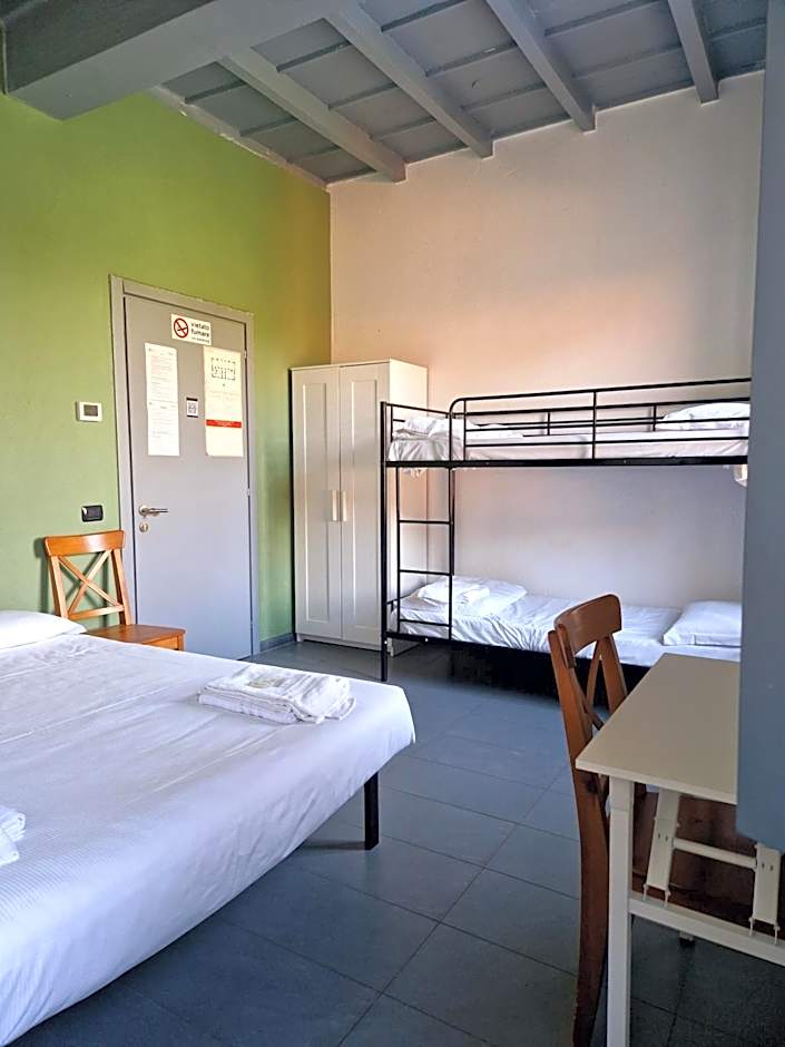 B&B e Ostello, Parco di Monza, CASCINA COSTA ALTA