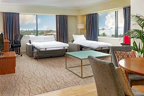 Family Suite (2 Adults 3 Children)