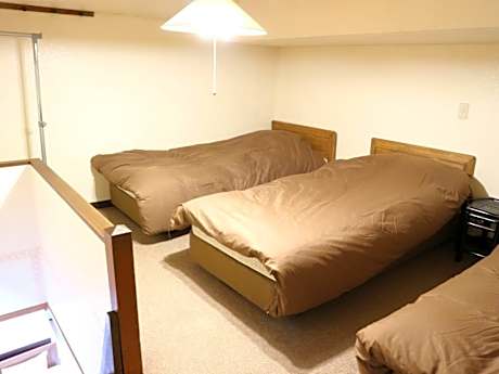Family Room for 5 People - Non-Smoking