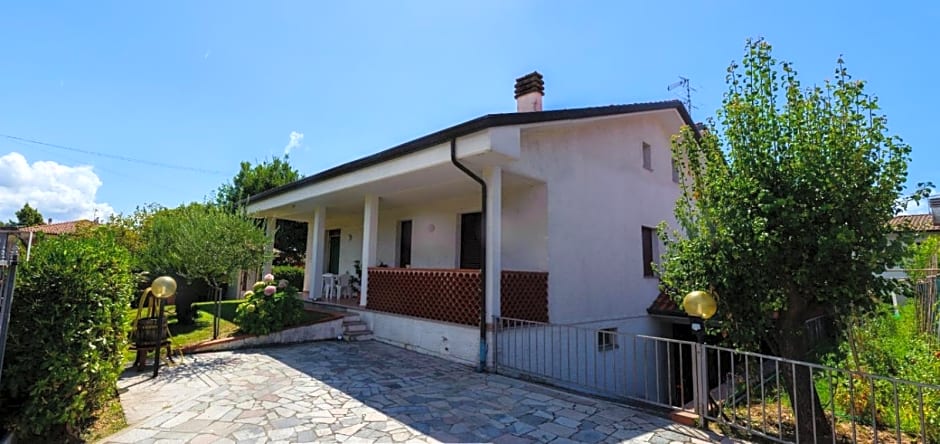 B&B Il Girasole – Ortonovo, PA