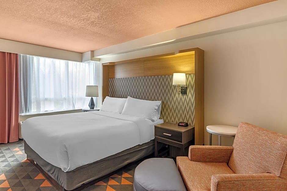 Holiday Inn Atlanta-Gas South Arena Area, an IHG Hotel By IHG