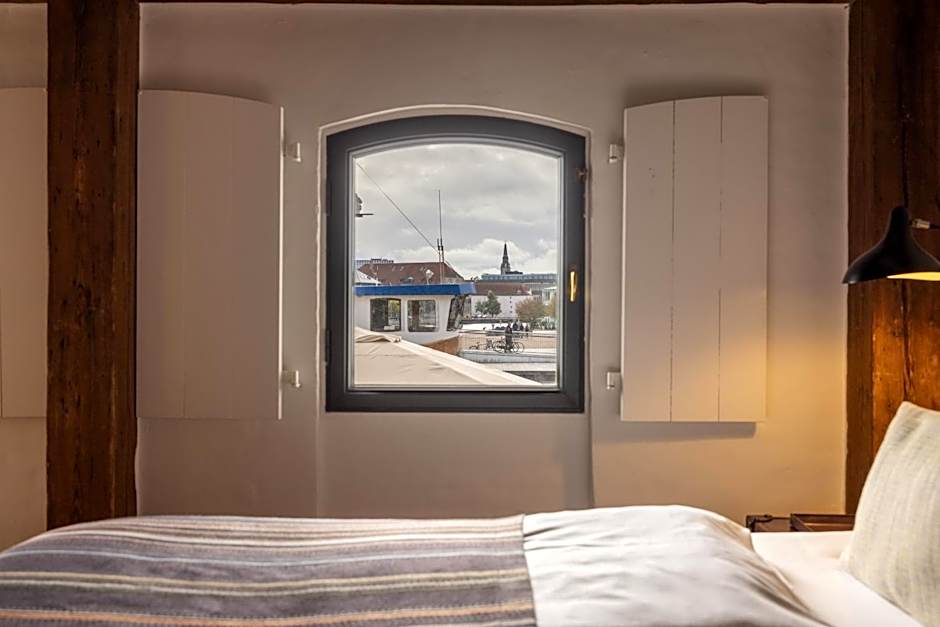 71 Nyhavn Hotel