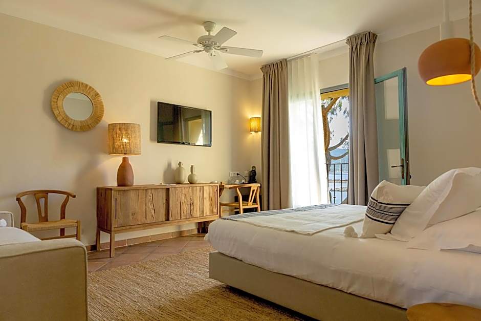 Casa Santini x Roc Seven