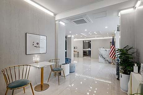 Pacific7 Hotel