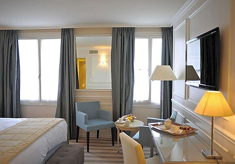 Hotel De L'Universite