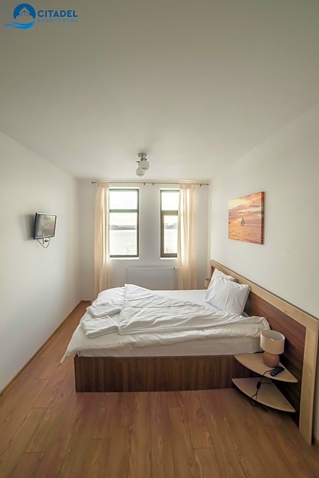 Citadel Aparthotel