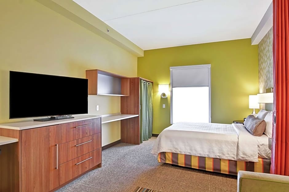 Home2 Suites by Hilton Charlotte Airport