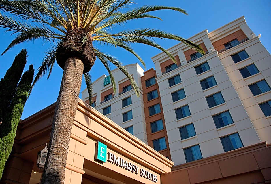 Embassy Suites By Hilton Hotel Sacramento-Riverfront Promenade