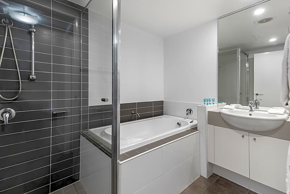 Beaches on Lammermoor Apartments