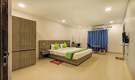 Treebo Arna Residency