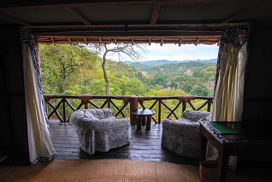 Sable Mountain Lodge, A Tent with a View Safaris