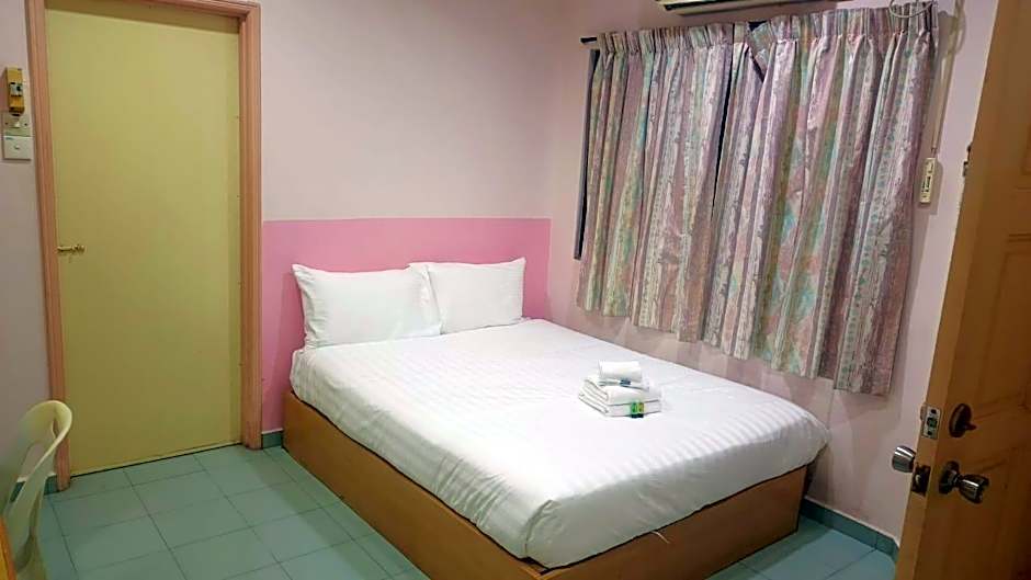 Photo 1 of 9 of BBHotel