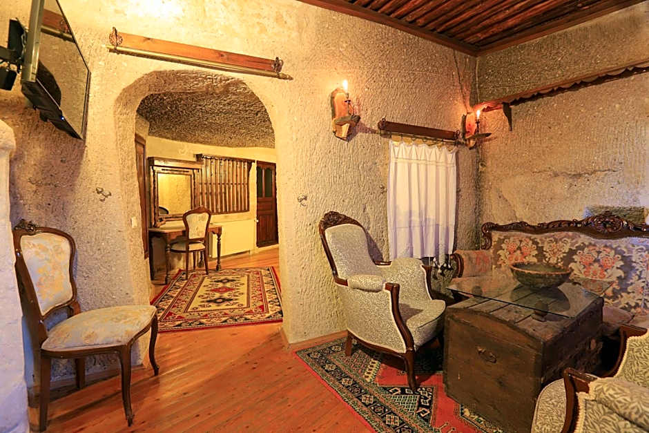 Antique Terrace Cave Suites
