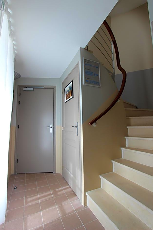 Residence Hoteliere Sarah Bernard