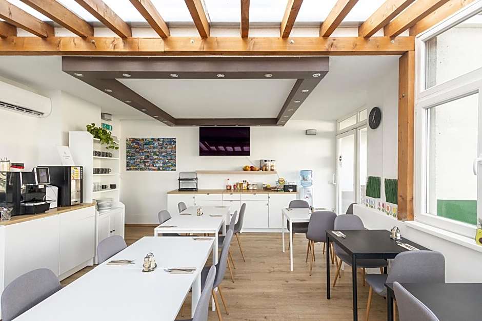 Rooftop City Residence with Underground Parking