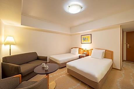 Premium Twin Room with Sofa Bed