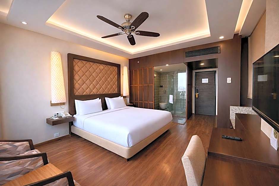 Foto 1 daripada 6 — Premier 1 King Bed, River View