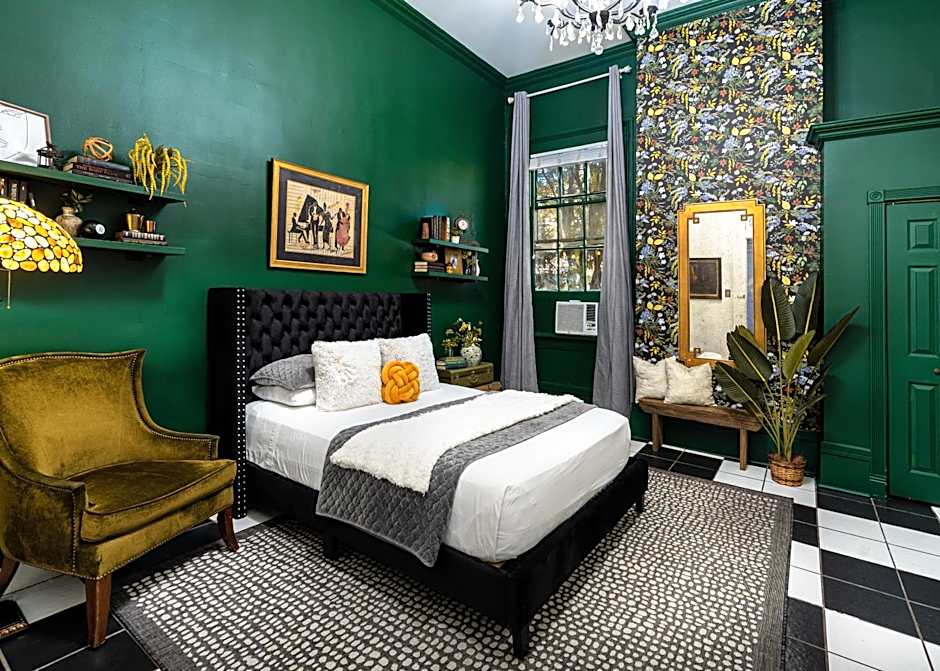 The Mansion on Royal