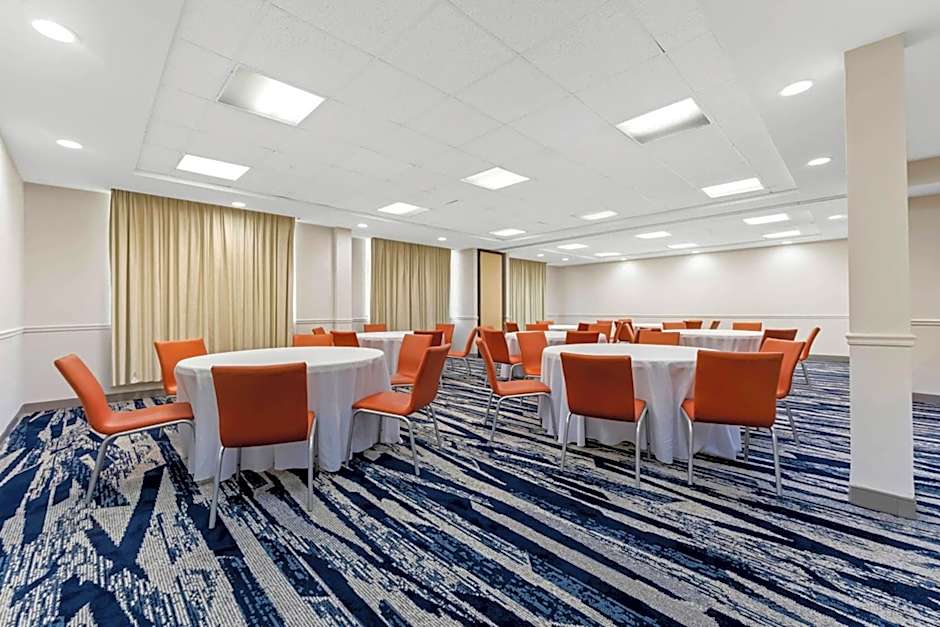 Comfort Suites Augusta Riverwatch