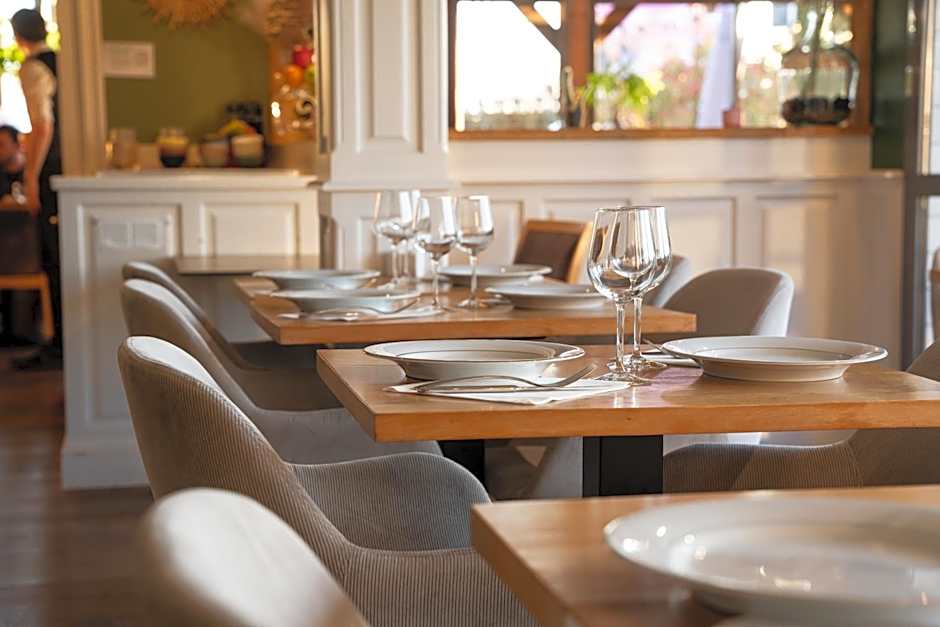 Le Konine - Hotel & Bar & Restaurant