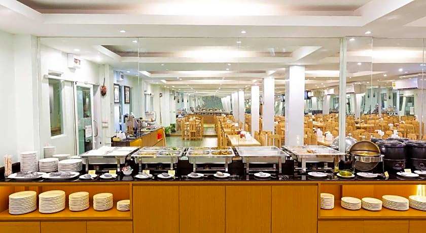 Lucky Green View Hotel (SHA Extra Plus)